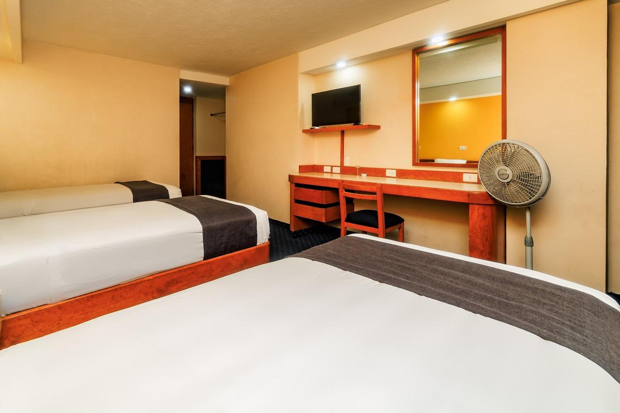 Oyo Hotel Hidalgo Mexico City Exterior photo