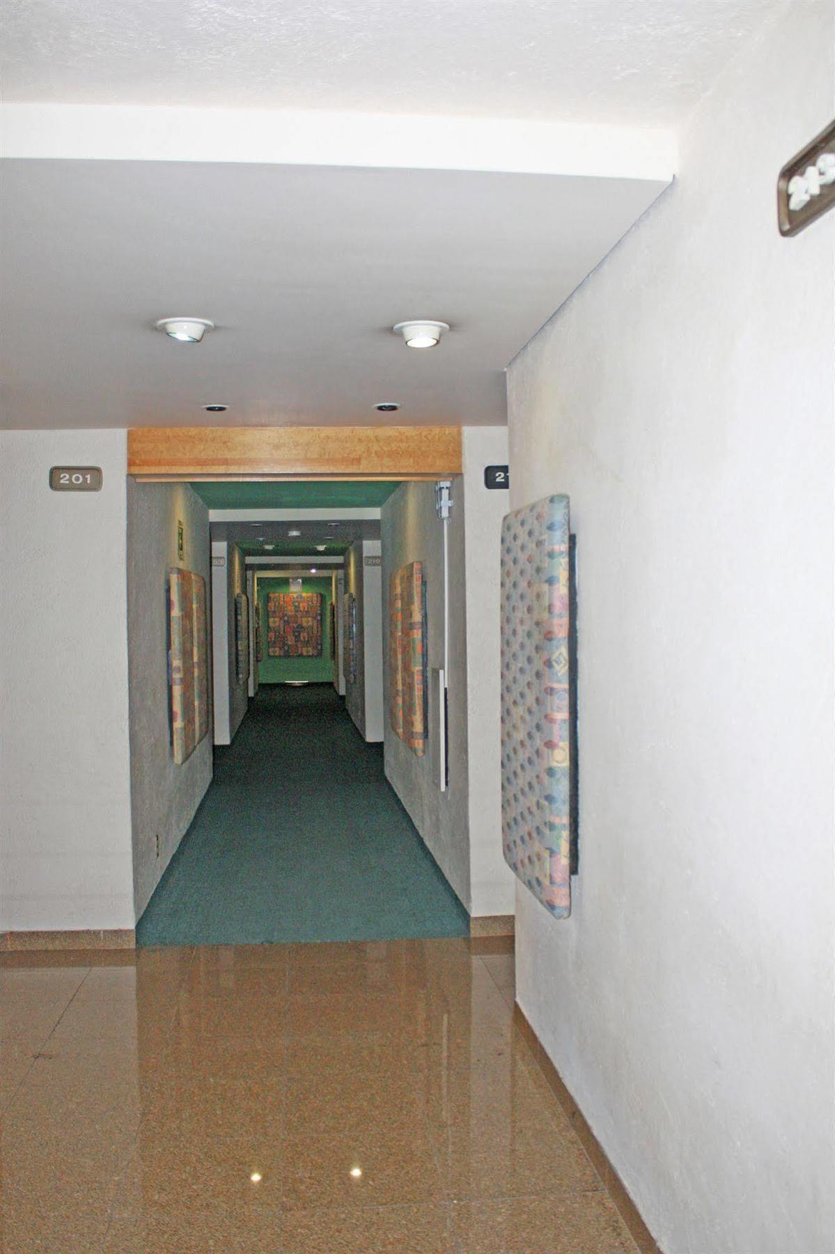 Oyo Hotel Hidalgo Mexico City Exterior photo